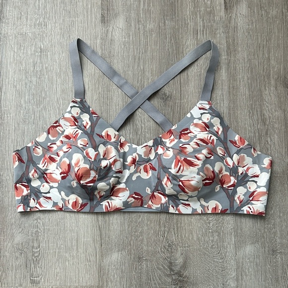 Knix Revolution v-neck bra size 5 - Picture 1 of 4